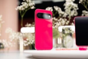 Google Pixel 11 Hot pink P1olNY