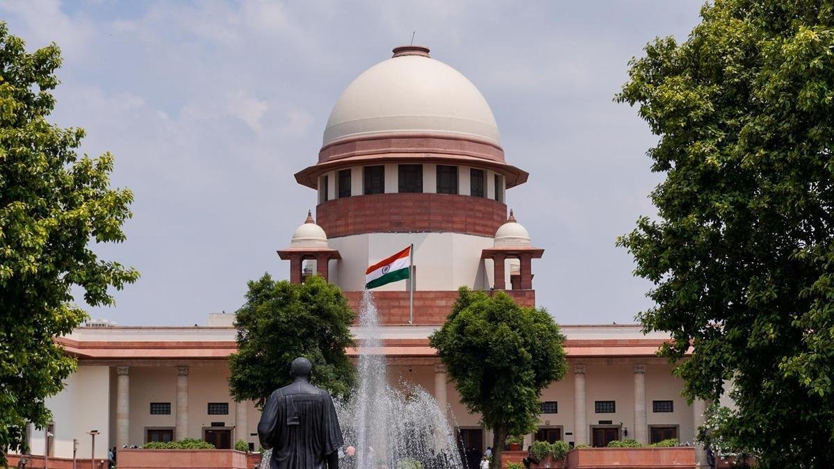 6744 19 8 2025 16 9 6 4 18 08 2025 SUPREME COURT01 LPy1XQ