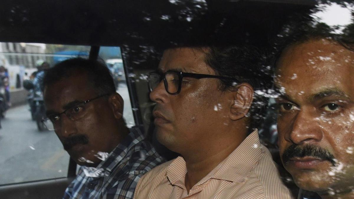 High Court orders Maharashtra government to pay ₹2 lakh compensation to activist for illegal arrest 1 Arun Ferreira04 Y076z5