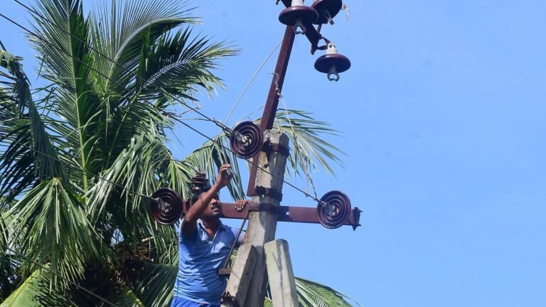 Andhra Pradesh-Transco to tap the capital markets soon 3 vjkvg power201 ax2kO8